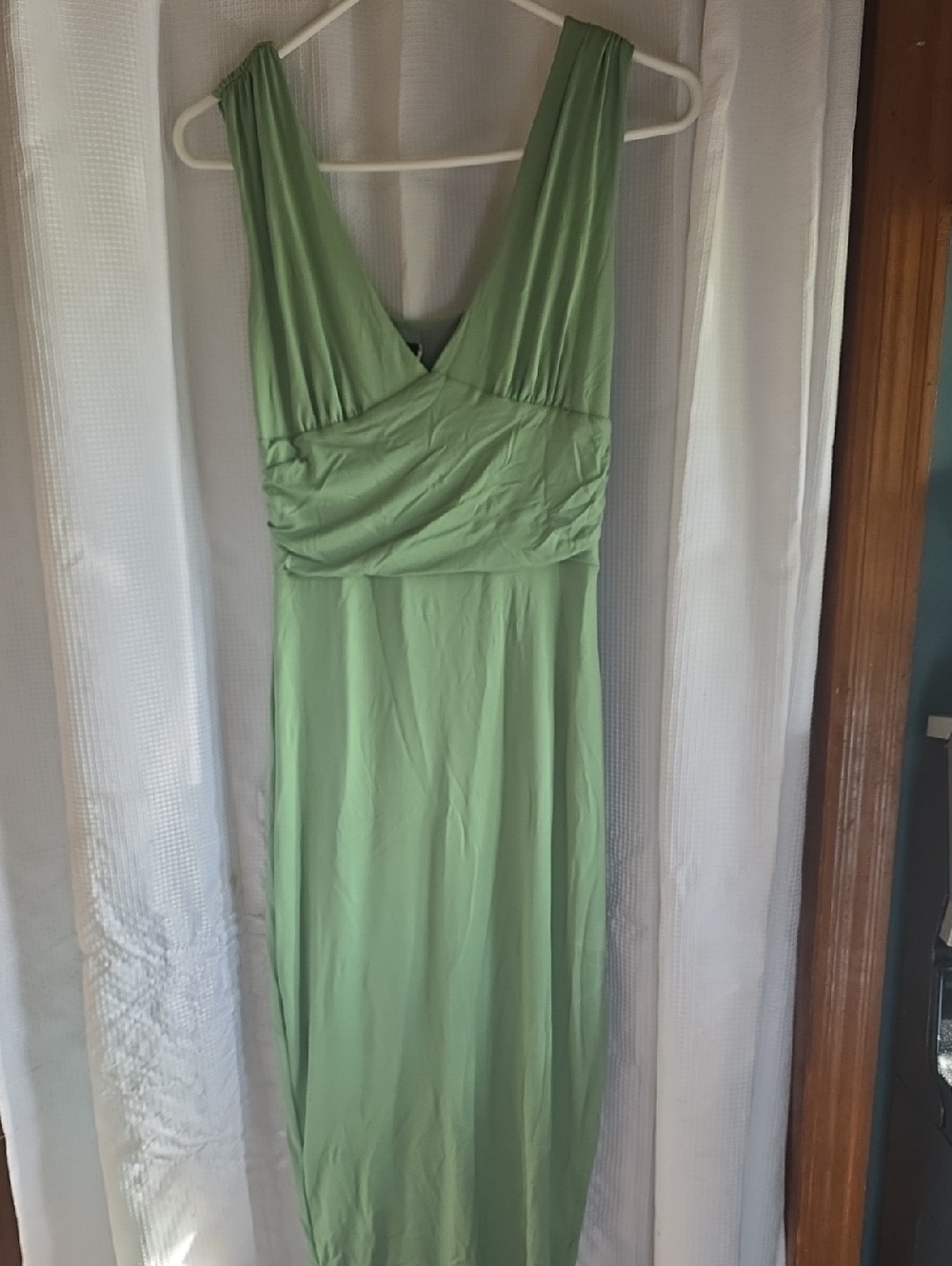 Women's Sage Green V-Neck Maxi Dress